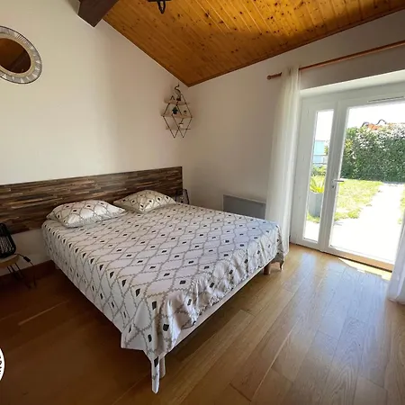 Gite Au Coeur D'un Domaine Equestre, 2 Chambres, Wifi, Jardin Privatif, Animaux Bienvenus - Fr-1-426-521 * Bouin (Vendee)
